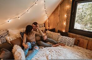 Romantic Forest Loversnest by Casa Oso