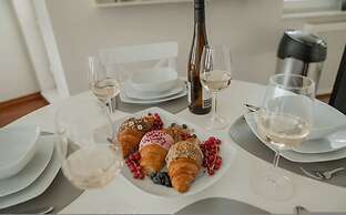 Chic Metro-side Apartment