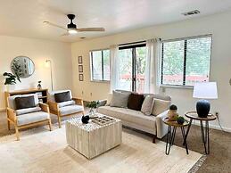 Yosemite Adventure Great Location Condo by Casaoso