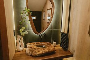 Luxury Nature Getaway Stonehouse by Casa Oso