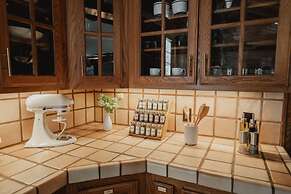 Luxury Nature Getaway Stonehouse by Casa Oso