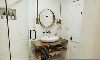 Luxury Nature Getaway Stonehouse by Casa Oso