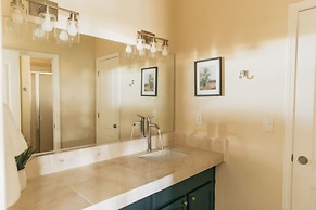 Secluded Mountain Retreat Near Yosemite