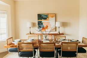 Secluded Mountain Retreat Near Yosemite