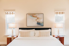 Secluded Mountain Retreat Near Yosemite