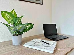 Yosemite Expedition Great Location by Casaoso