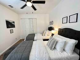 Yosemite Expedition Great Location by Casaoso