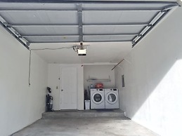 Yosemite Expedition Great Location by Casaoso