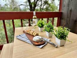 Yosemite Expedition Great Location by Casaoso