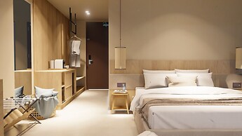 Este Elegant Suites & Villas