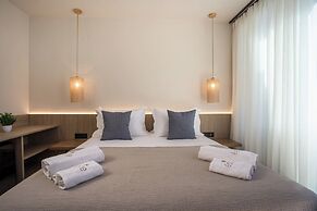 Este Elegant Suites & Villas