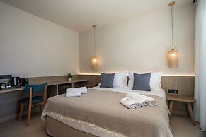 Este Elegant Suites & Villas