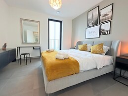 Charming one bedroom flat with terrace