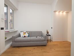 Isola-Garibaldi newly renovated 1 br by Rentopolis