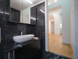 Isola-Garibaldi newly renovated 1 br by Rentopolis