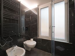 Isola-Garibaldi newly renovated 1 br by Rentopolis