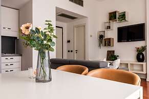 Corso Garibaldi - Modern & Cozy Suite by Rentopolis