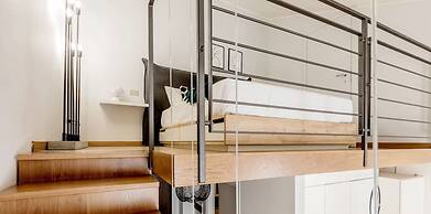 Modern Split Level Apartment