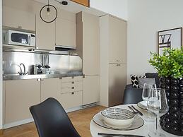 Modern Split Level Apartment