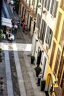 Modern Split Level Apartment