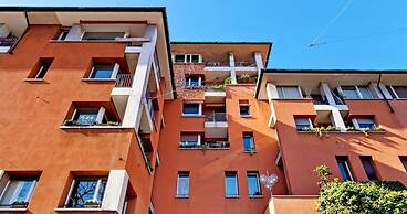 Modern Split Level Apartment