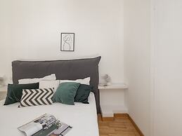 Modern Split Level Apartment