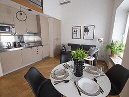 Modern Split Level Apartment
