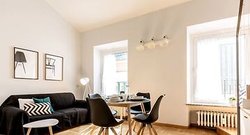 Modern Split Level Apartment