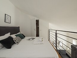 Modern Split Level Apartment