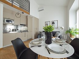 Modern Split Level Apartment
