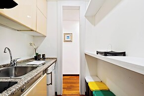 Modern Split Level Apartment