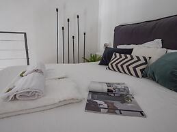Modern Split Level Apartment