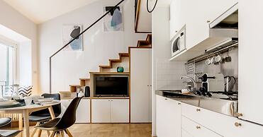 Modern Split Level Apartment