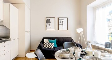 Modern Split Level Apartment