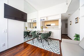 Modern Split Level Apartment