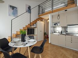 Modern Split Level Apartment