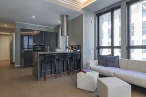 San Babila Central Tower by Rentopolis - High-end 1bdr with panoramic 