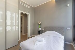 San Babila Central Tower by Rentopolis - High-end 1bdr with panoramic 