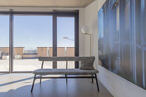 San Babila Central Tower by Rentopolis - High-end 1bdr with panoramic 