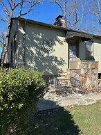 Chanticleer Inn Bed & Breakfast