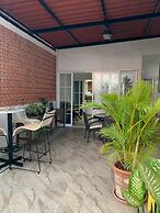 2Br Beach-near Suite Escape