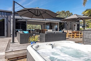 The Golden Pohutukawa Beach House