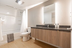 Sophari Suites at Bellevue