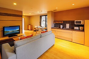 Koharu Resort Hotel & Suites