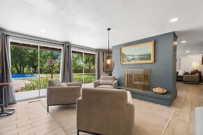 Family Home w Pool-hot Tub-large Yard-pool Table