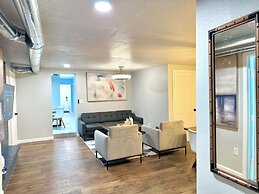 7BR Comfort Haven For 16 I Next to Tinker I EC