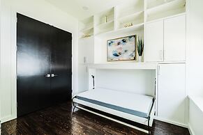 Cozy Getaway Perfect for 10 Prime Location NW6