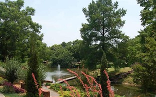 Cozy Getaway Perfect for 10 Prime Location NW6