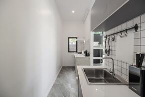 Gina Poolvilla90 Pattaya-Bangsaray beach