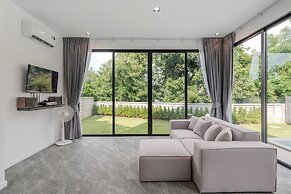 Gina Poolvilla90 Pattaya-Bangsaray beach